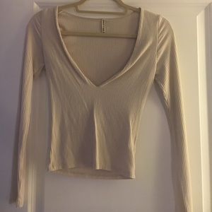 Emma and Sam ribbed long sleeve v neck